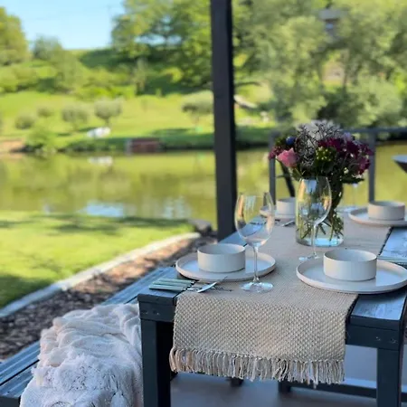 Tiny U Labe 別荘 パルドゥビツェ